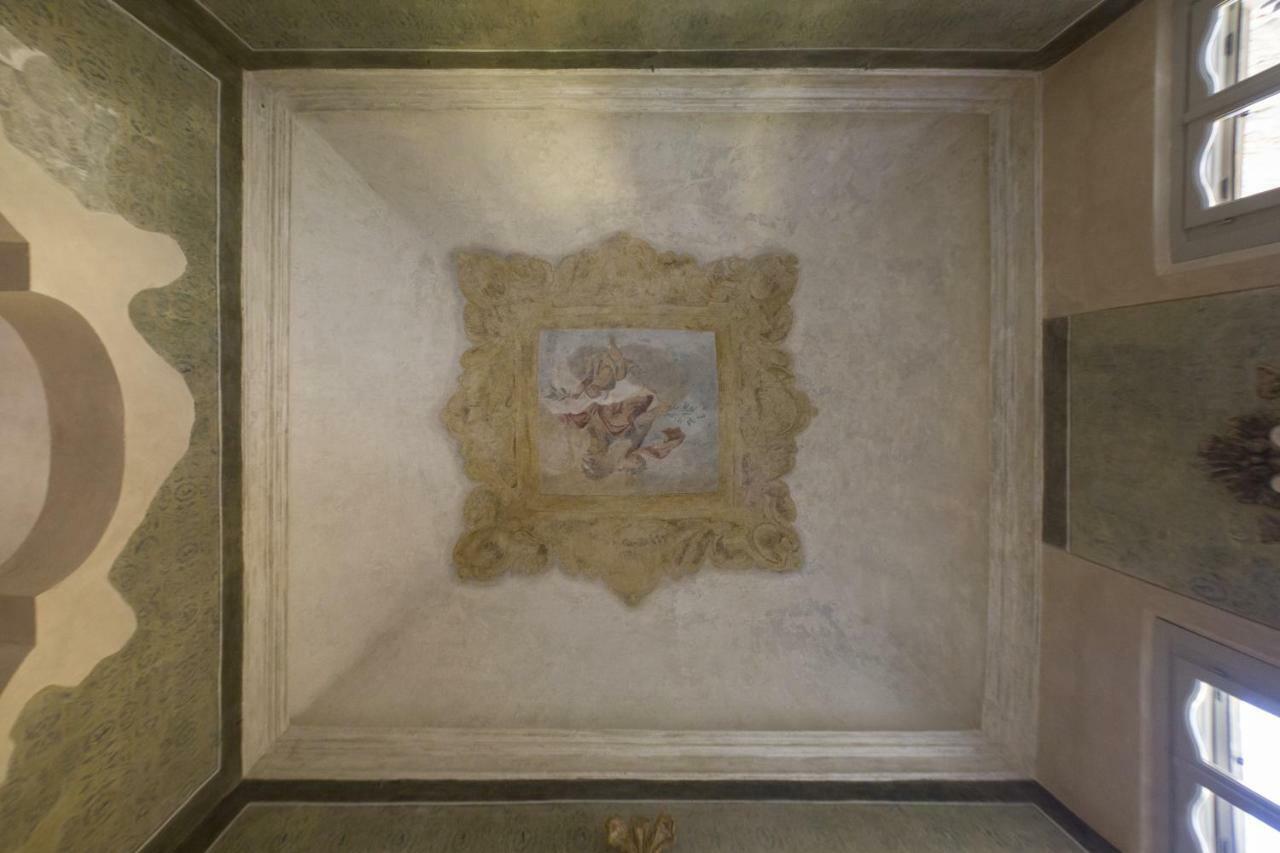 Appartamento affrescato 180mq in palazzo del 600 a Mantova Esterno foto